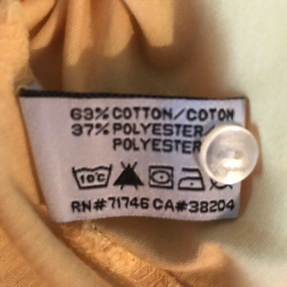 Men’s yellow shirt. Size Large. - Picture 4 of 6